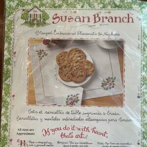 Bucilla - Pansies - Lot of 4 Sets of Embroidered Placemats and Napkins Kit 42946